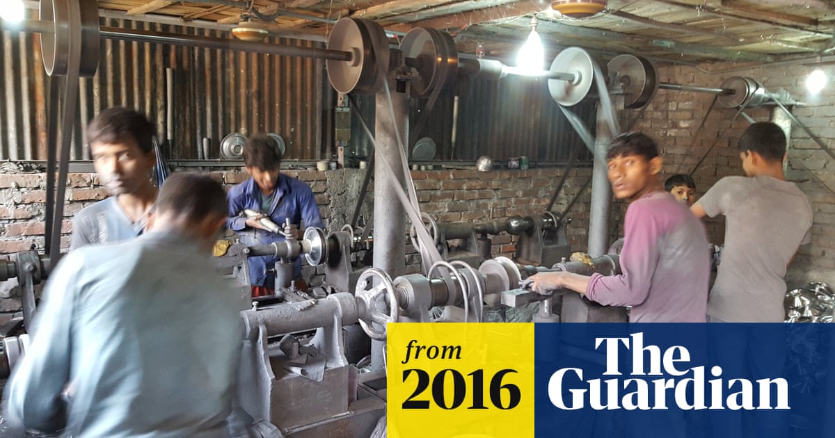 Bangladeshi organisation delivers a lesson on ending child labour