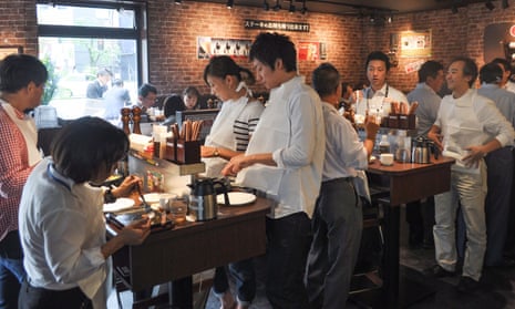 Life in Tokyo … a stand-up Ikinari Steak restaurant 
