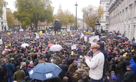 Huge group of farmers protest in central London