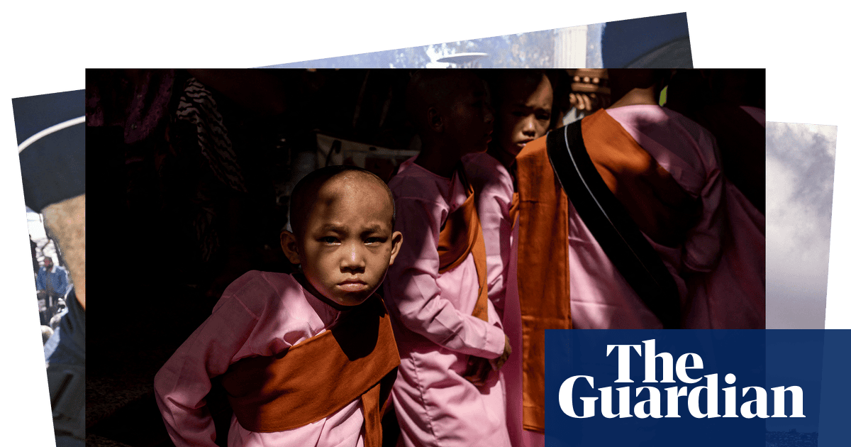 Gilbert & George, water lilies and a Ferrari circuit: photos of the day Monday