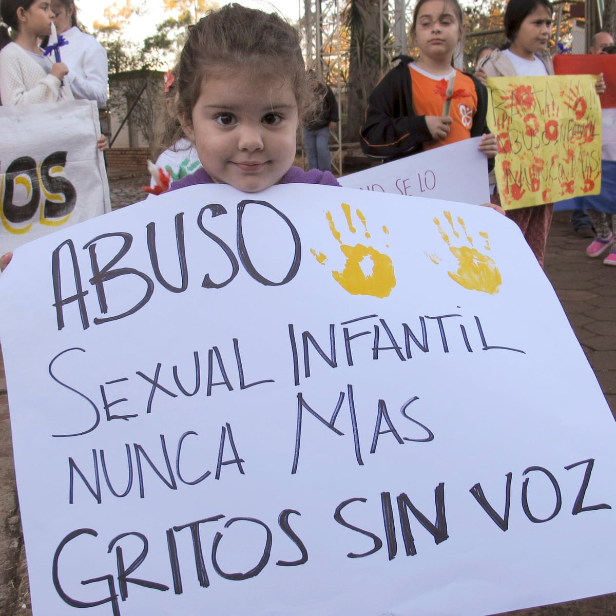 Sex on the kids in Asunción