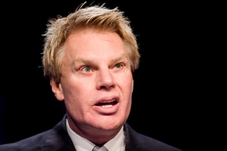 Ex-Abercrombie & Fitch CEO reportedly under FBI inquiry for alleged sex ...