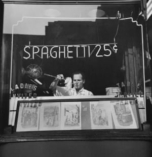 Spaghetti 25 Cents, New York, 1945