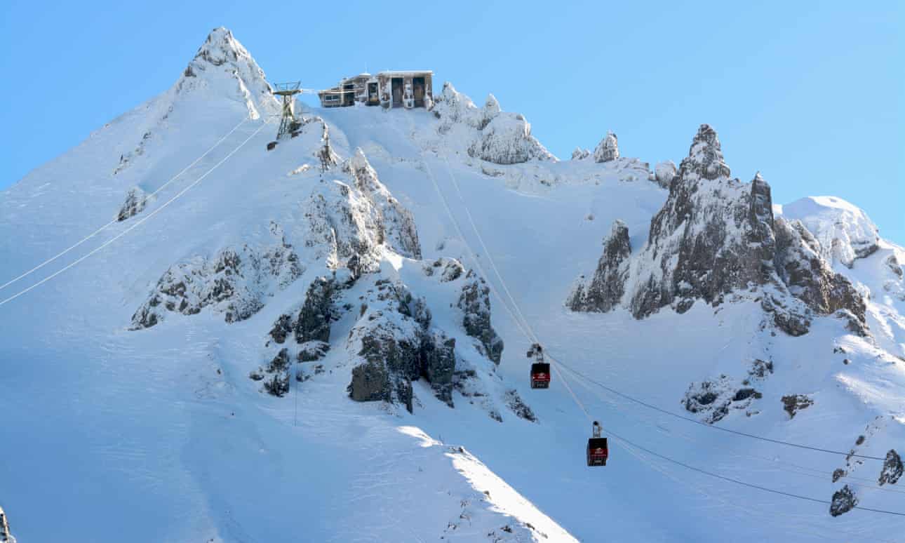Avalancha mortal en la región de Auvergne en el centro de Francia