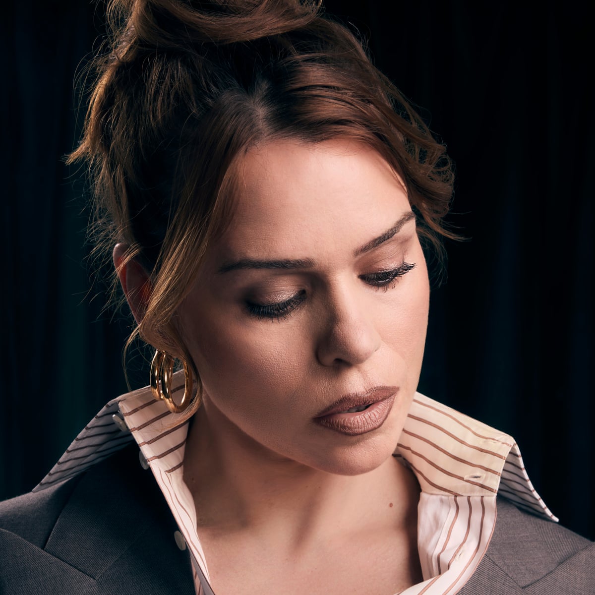 billie piper smoking cigarettes says she smoked with the Spice Girls aged 15 Actress Billie Piper smokes a