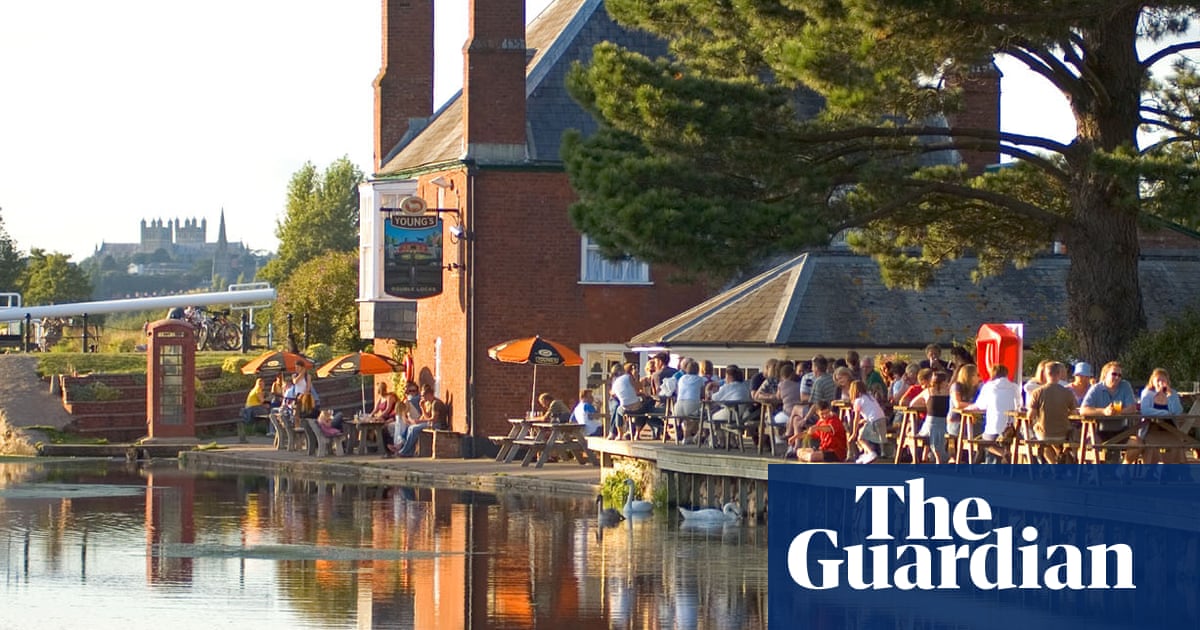 Red Hall Hotel Near Yorkshire Offers Relaxation, Dining, Weddings