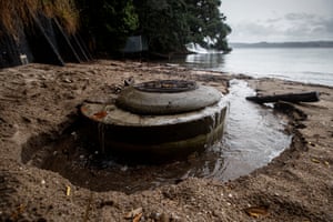 Auckland sewage and stormwater overflow issues