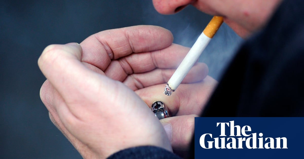 Smoking age in England should rise by a year each year, review says