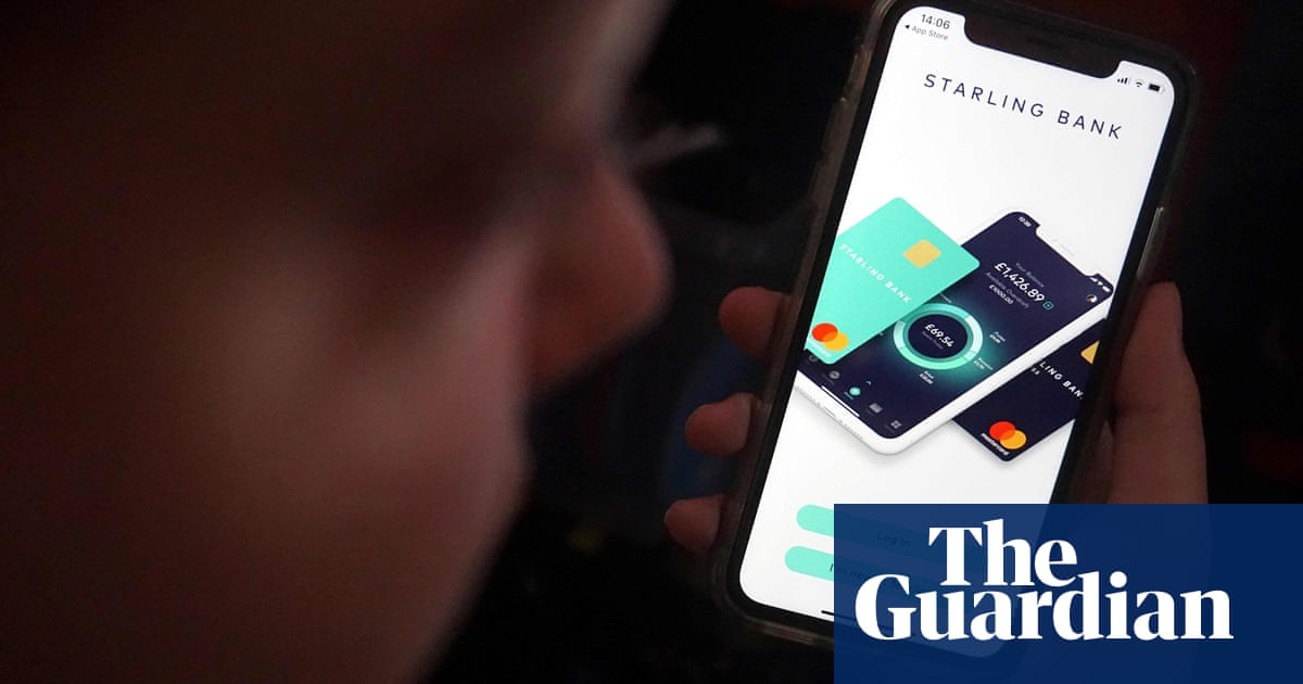 Starling Bank attracts switchers as Tesco plans to shut current accounts
