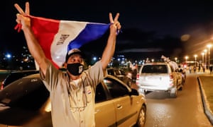 Protesters against government corruption in Asuncion, Paraguay, gathered on 22 June, blocking two lanes of traffic at the Paraguay River waterfront.