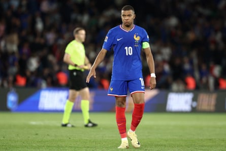 Kylian Mbappé reacts after losing the Nations League match against Italy