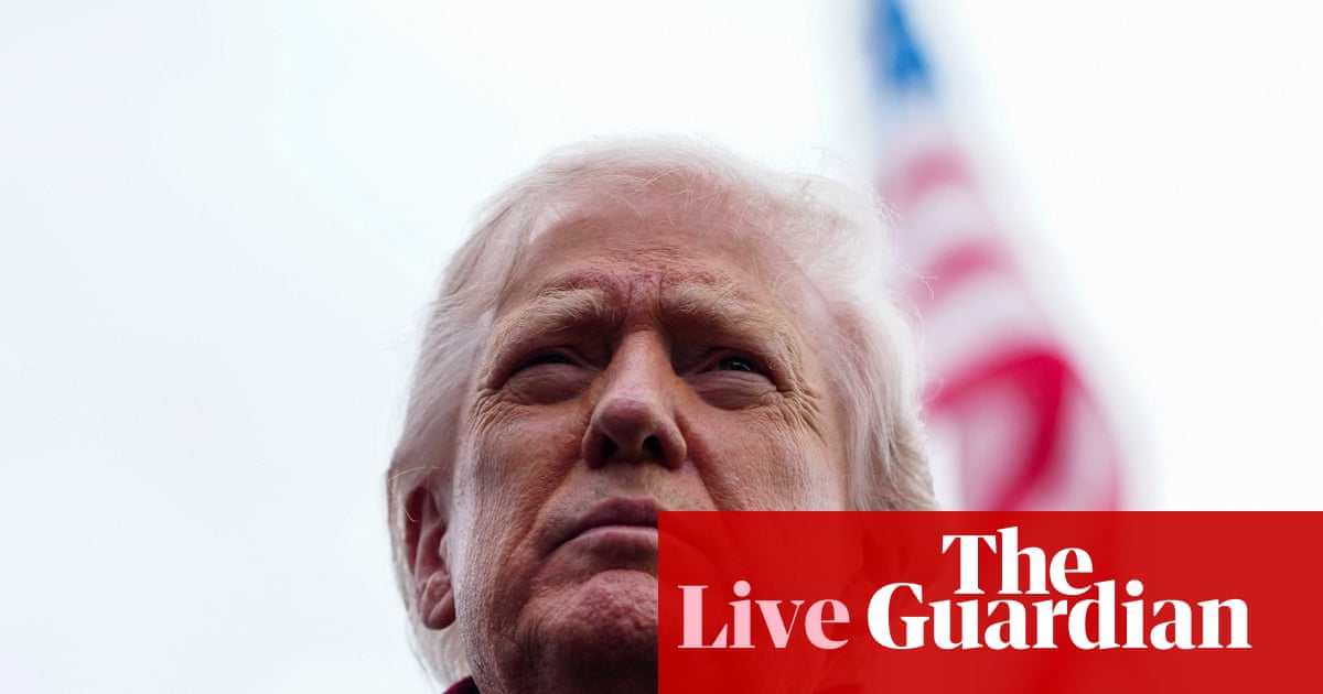 Trump discusses Venezuela with advisers as Hegseth distances himself from second strike on suspected drug boat – live | Trump administration Trump discusses Venezuela with advisers as Hegseth distances himself from second strike on suspected drug boat – live | Trump administration
