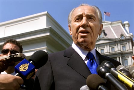 Shimon Peres in 2001