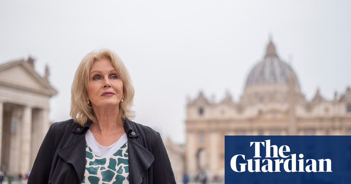 TV stasera: Joanna Lumley is whisked away to Rome by a handsome stranger
