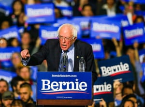 Sanders disse que a proposta orçamentária de Trump estava "morta na chegada".