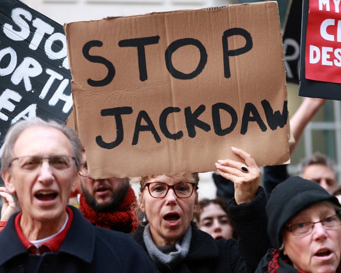 Labour accused of ‘climate vandalism’ by Green leader Polanski after Jackdaw gasfield approved – UK politics live