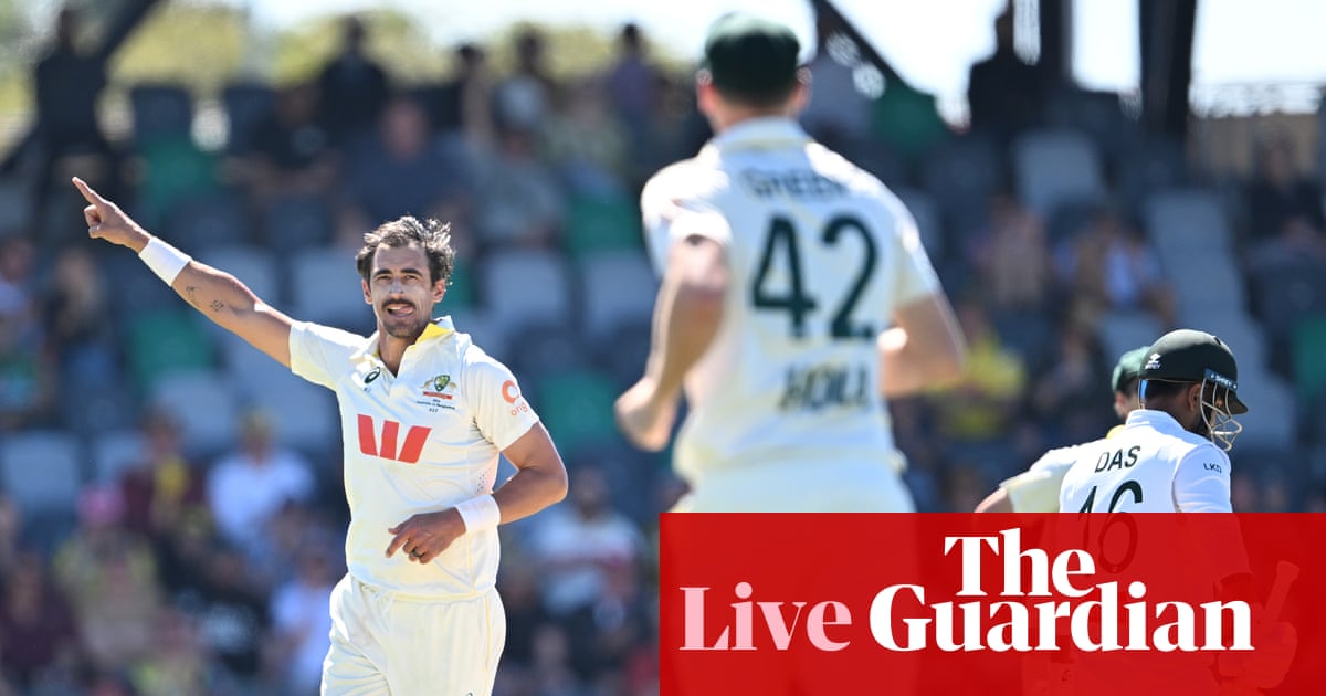 Australia fiton Testin e dytë brenda dy ditësh, Starc me 10 wickets dhe hyrjen në top 10 të të gjitha kohërave