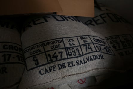 A hessian sack stamped with numbers and the words 'cafe de El Salvador'