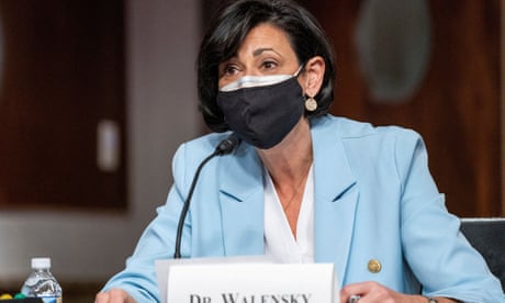 ΦΩΤΟΓΡΑΦΙΑ ΑΡΧΕΙΟΥ: Ακρόαση της Επιτροπής Υγείας, Παιδείας, Εργασίας και Συντάξεων της Γερουσίας σχετικά με την αντιμετώπιση του COVID-19 στην Ουάσιγκτον<br>ΦΩΤΟ ΑΡΧΕΙΟΥ: Η Δρ Rochelle Walensky, διευθύντρια των Κέντρων Ελέγχου και Πρόληψης Νοσημάτων καταθέτει κατά τη διάρκεια μιας Γερουσίας για την υγεία, την εκπαίδευση, την εργασία, και ακρόαση της Επιτροπής Συντάξεων για να εξετάσει την ομοσπονδιακή απάντηση στη νόσο του κοροναϊού (COVID-19) και τις νέες αναδυόμενες παραλλαγές στο Capitol Hill στην Ουάσιγκτον, DC, ΗΠΑ, 11 Ιανουαρίου 2022. Shawn Thew/Pool μέσω REUTERS/Φωτογραφία αρχείου