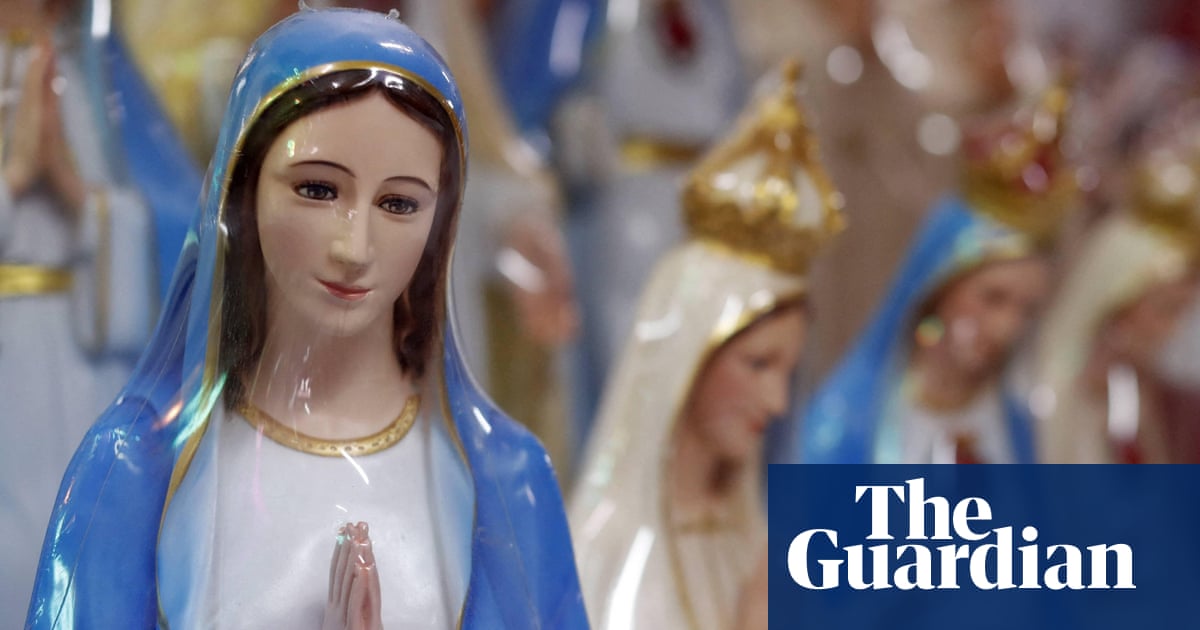 Who needs looksmaxxing when you've got Catholicmaxxing? The TikTok trend making religion great again