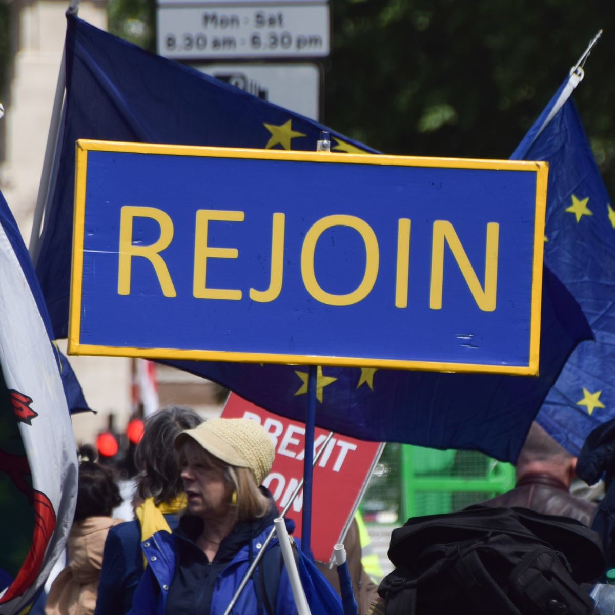 Rejoining customs union would not fix damage caused by Brexit, research finds