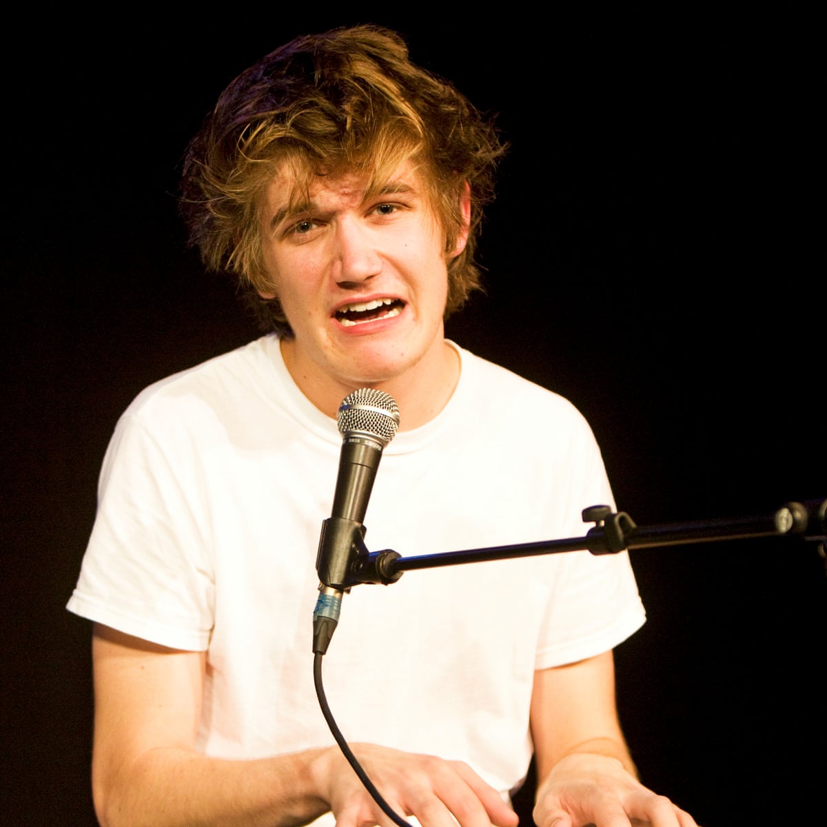 Bo Burnham / A Timeline Of Bo Burnham S Rise To Fame From Youtube To