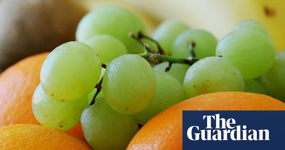 Spain mandates schools to serve fruits, vegetables, fish to combat childhood obesity