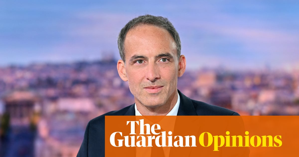 The Guardian view on the French left: division makes Marine Le Pen’s path to the Élysée more straightforward | Editorial