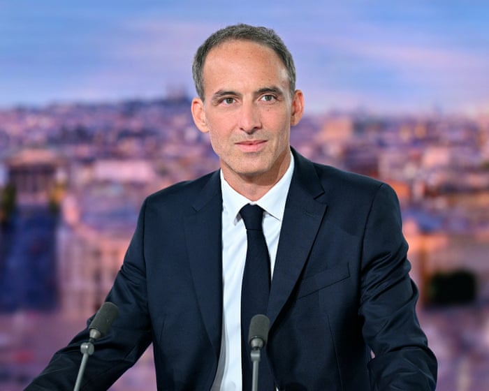Fragmented French Left Paves the Way for Marine Le Pen's Rise