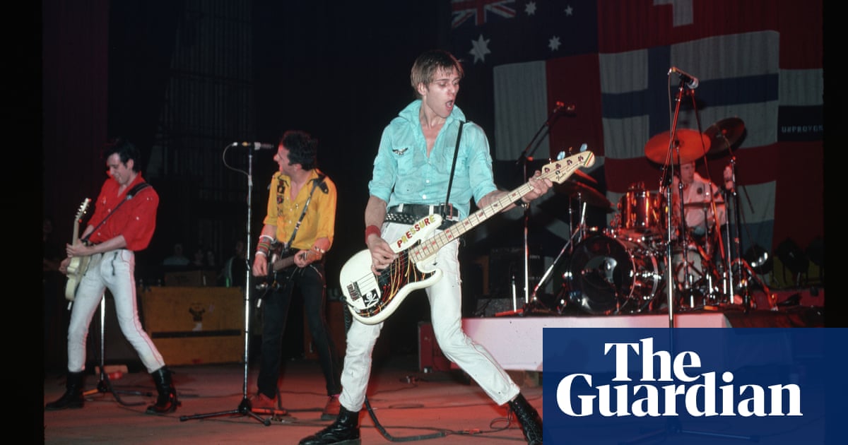 The Clashs London Calling reviewed - archive, 9 January 1980