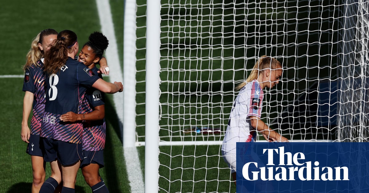 Spurs in seventh heaven, Arsenal rescue a point and late goals galore: Women’s Football Weekly – podcast