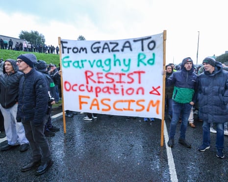 Protesters in Portadown show support for Gaza