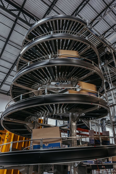 Boxes on a spiral conveyer belt