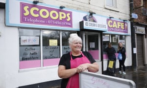 Janet Moore, proprietor of Scoops cafe in Balloch.