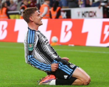 Harvey Barnes slides on his knees