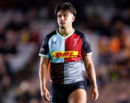 Marcus Smith playing for Harlequins in a pre-season friendly