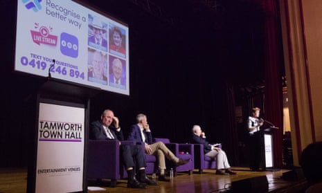 Nationals MP Barnaby Joyce, former Labor minister Gary Johns, broadcaster Alan Jones and One Nation leader Pauline Hanson appeared at the no campaign event in Tamworth on Friday.