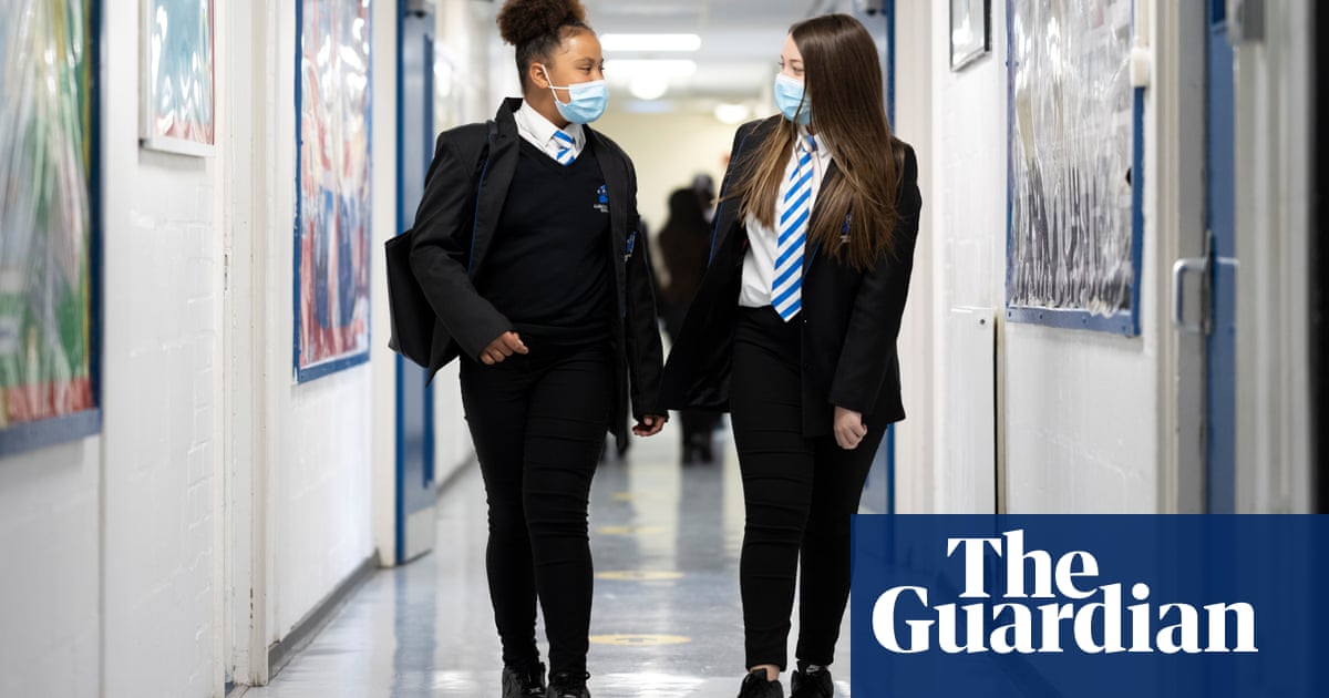 The Guardian view on Covid and schools: crossed fingers aren’t enough