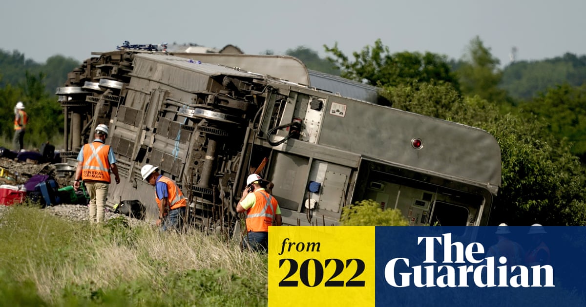 Amtrak train hits truck and derails in Missouri – video | US news | The Guardian
