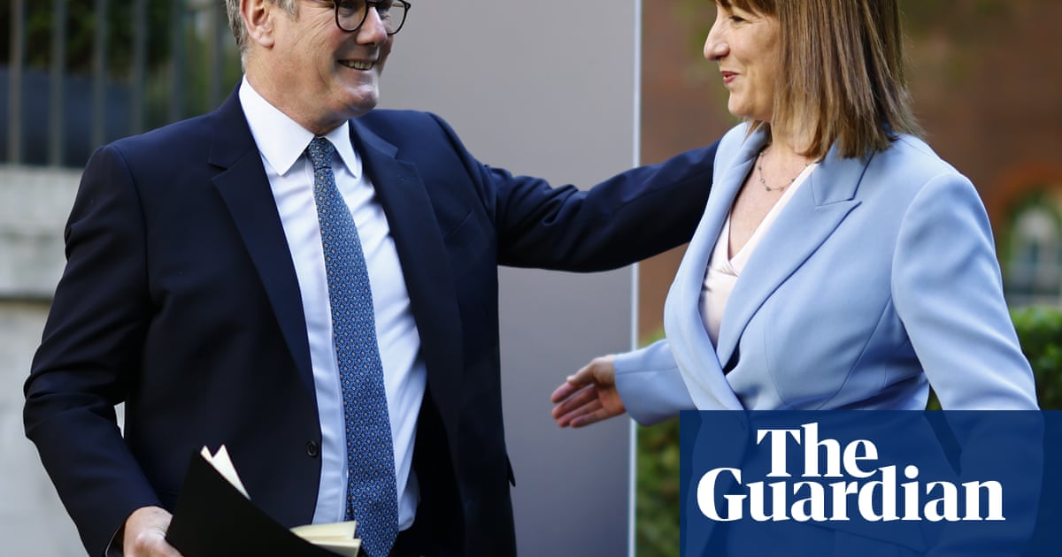 UK government bond markets rally after Starmer backs Reeves