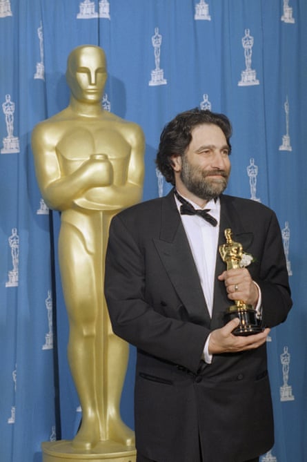 ‘Farcical novel’ … Roth picks up his Oscar for adapting Forrest Gump.