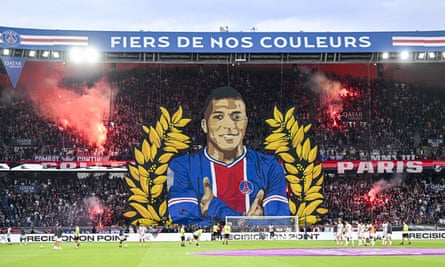 PSG fans honour Kylian Mbappé with a mural.