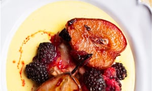 Baked autumn fruits and custard.