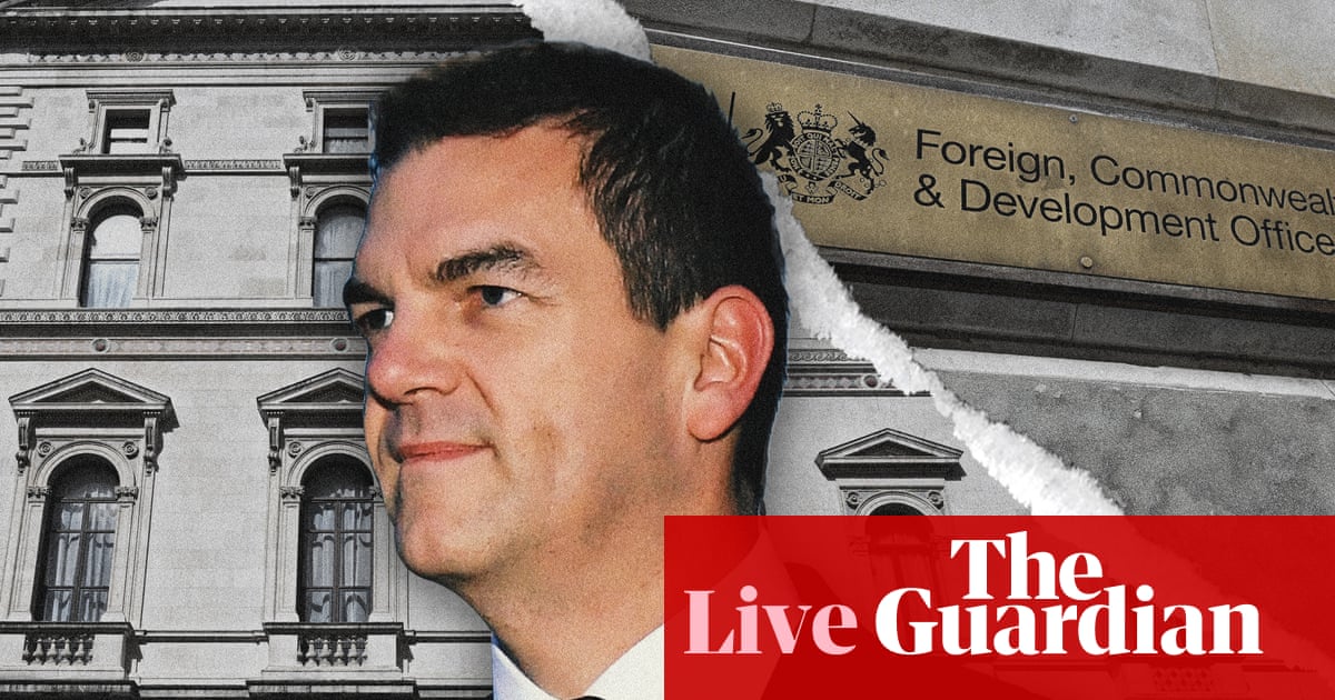 Olly Robbins ‘thrown under bus’ by No 10, says ex-Foreign Office chief – UK politics live | UK news Olly Robbins ‘thrown under bus’ by No 10, says ex-Foreign Office chief – UK politics live | UK news