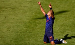 Holland 2-3 Australia