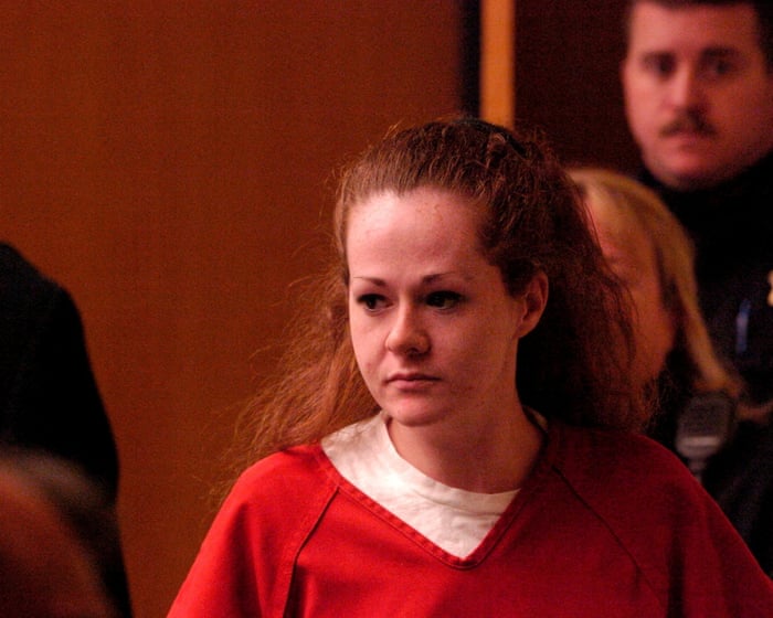 Christa Pike is conscious and speaking after botched execution attempt, lawyers say