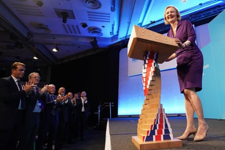 comprehensively explain political speech writing Liz Truss giving her acceptance speech at the Queen Elizabeth II conference centre in London last week.