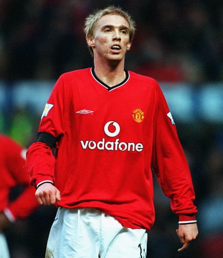 Luke Chadwick in action for Manchester United.