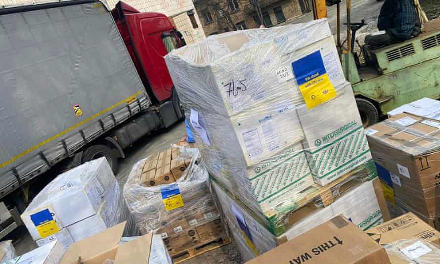 Medics from the Ukrainian diaspora are organising for materials to be sent to the institute.