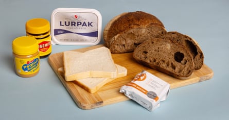 Here, the white bread is classified as ulta-processed but the brown bread is not. The Lurpak is ultra-processed butter and the is not. Both spreads are ultra-processed foods.